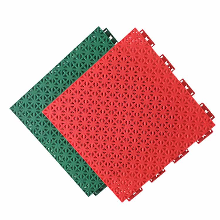 Interlocking suspended floor mat